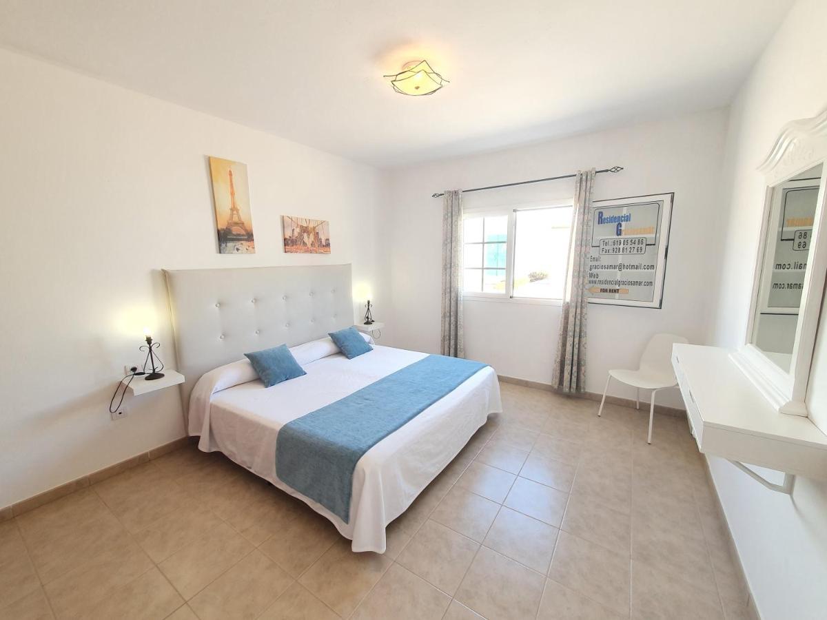 Apartamentos Graciosamar Caleta de Sebo Bagian luar foto