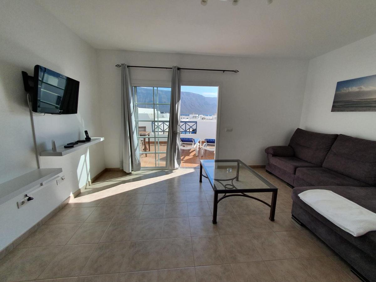 Apartamentos Graciosamar Caleta de Sebo Bagian luar foto