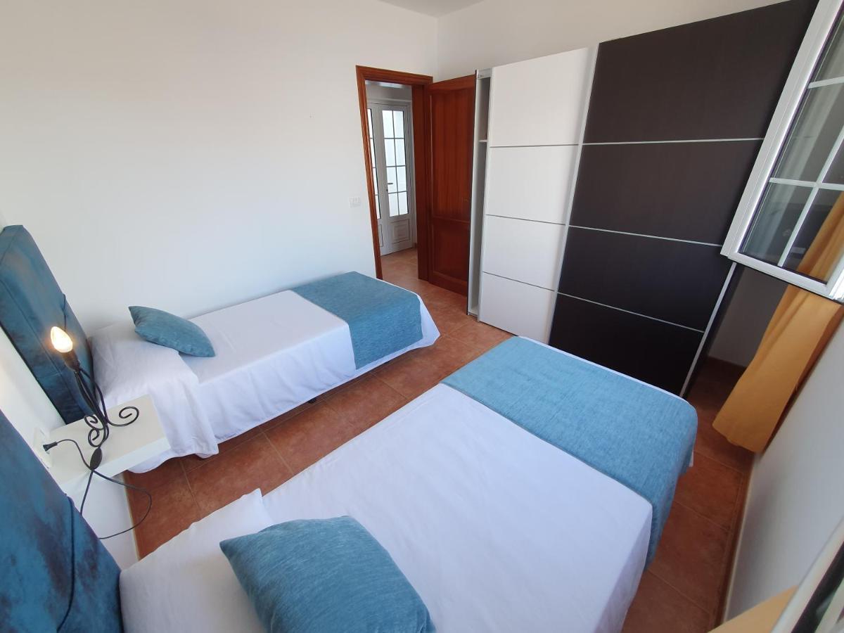 Apartamentos Graciosamar Caleta de Sebo Bagian luar foto