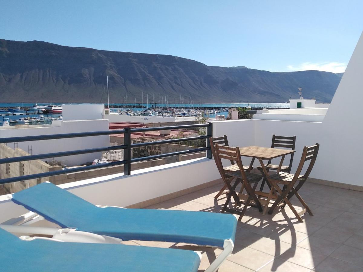 Apartamentos Graciosamar Caleta de Sebo Bagian luar foto